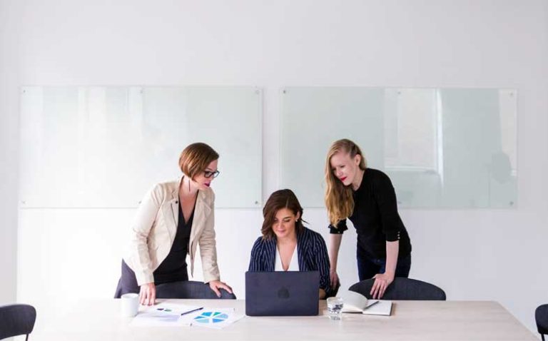 Como conquistar a sua promoção aprendendo a se priorizar mais.