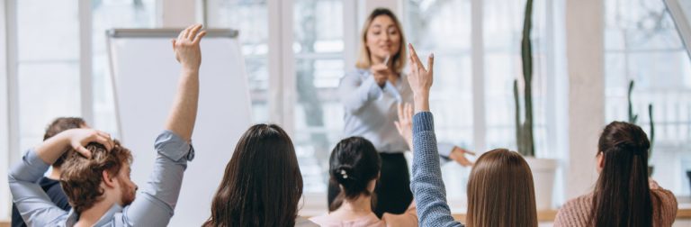 Saiba como diminuir os custos da capacitação de colaboradores