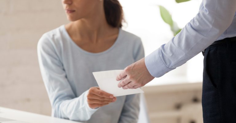 Afinal, como aplicar advertências no trabalho? Entenda!