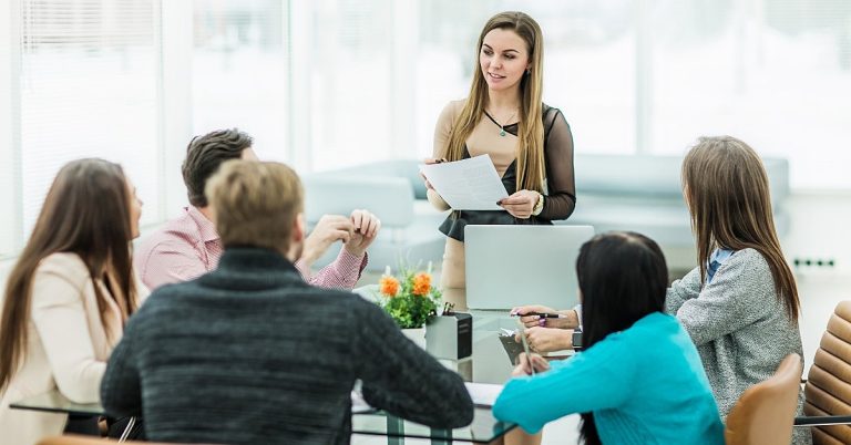 Como aumentar a satisfação do cliente de pequenas e médias empresas?